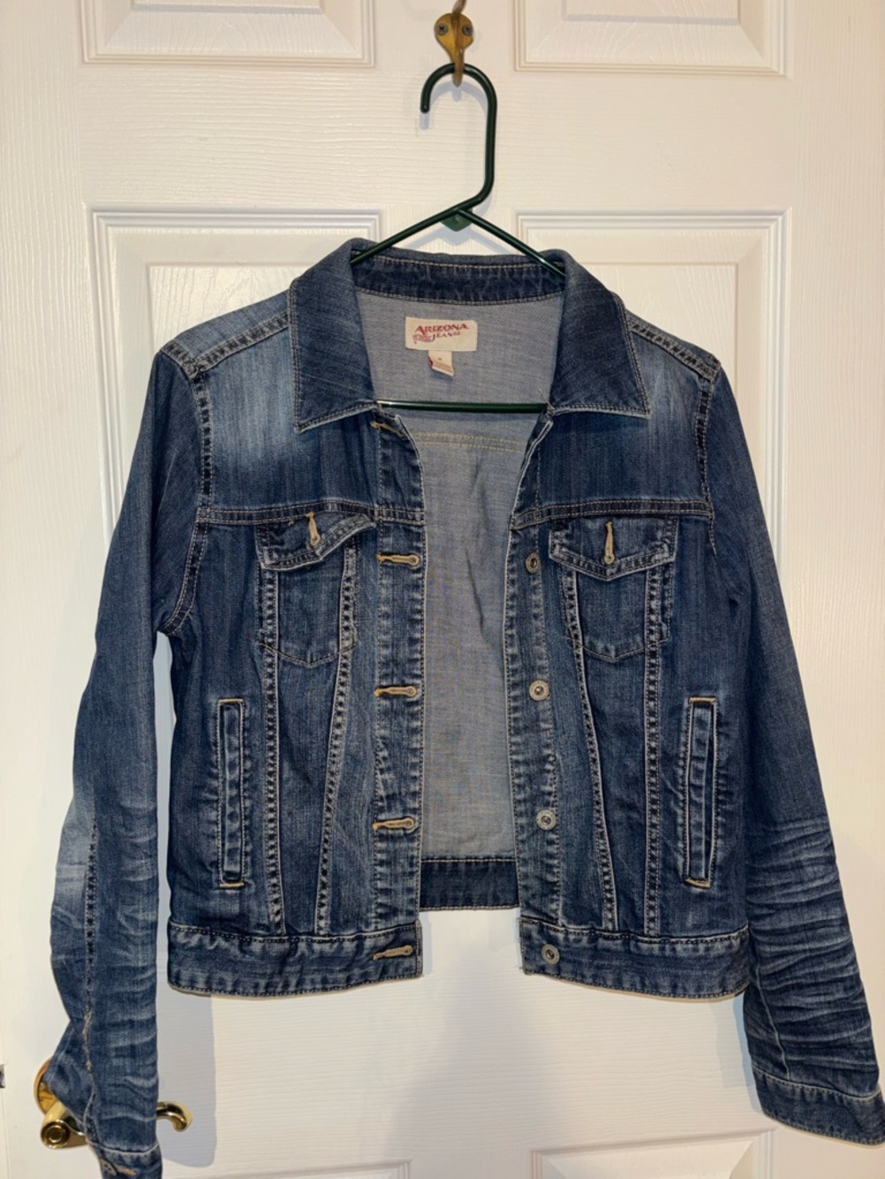 Arizona Jean Company Blue Washed Denim Jacket
